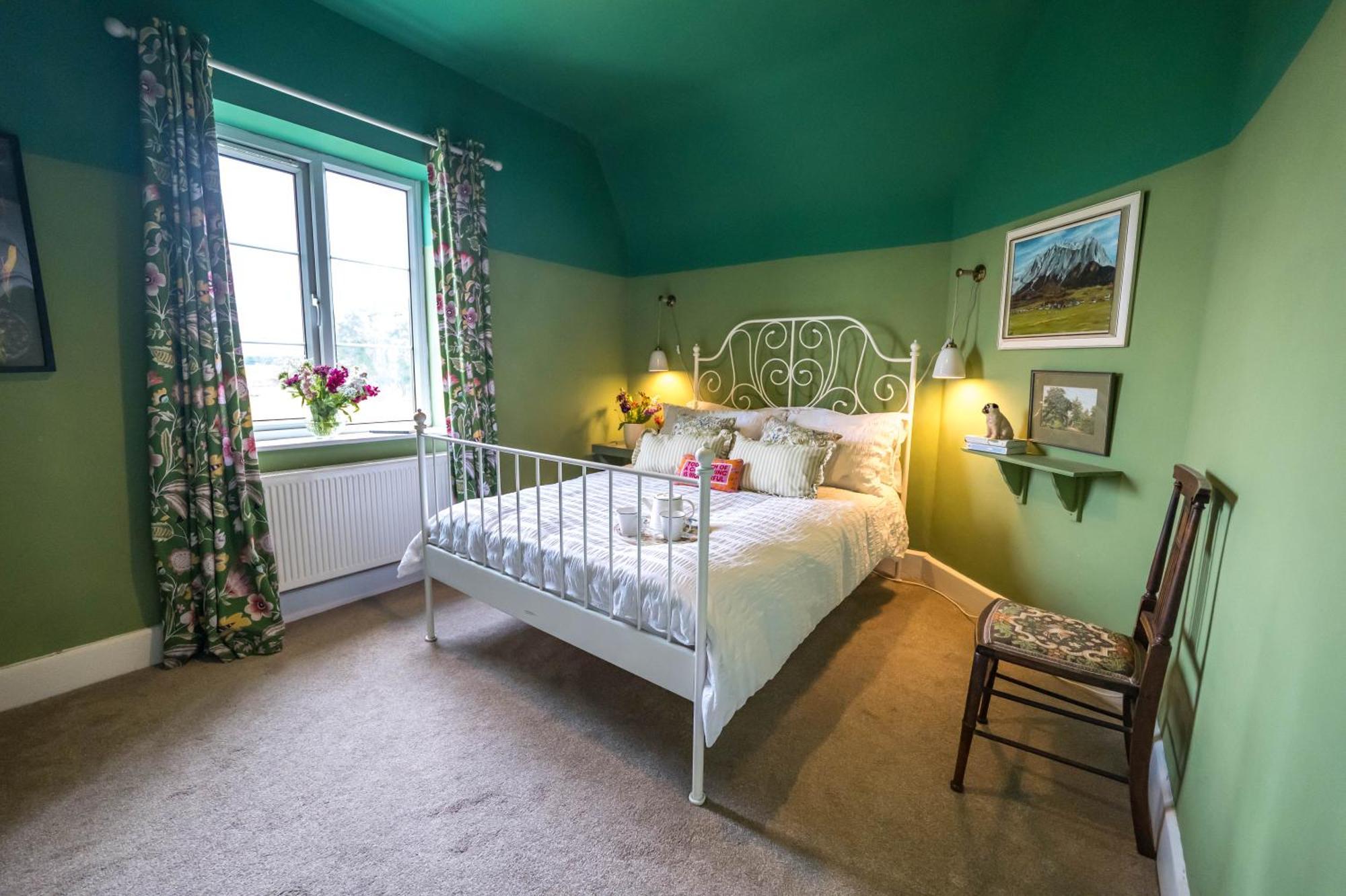 Large Country Cottage, Sleeps 8 - Spa Facilities, Garden Bar, Catering Services, Free Parking, Nature Reserve, Hen Parties Scunthorpe Exterior foto